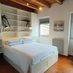 Semesterbostad Sottocastello 3