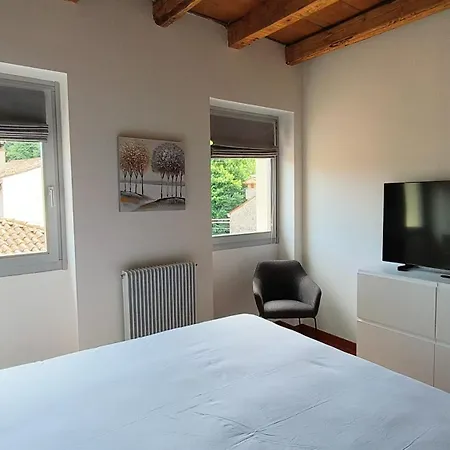 Prázdninový dům Sottocastello 3 *